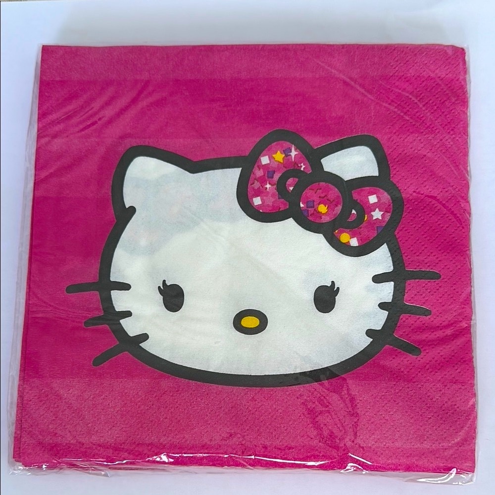 Hello Kitty - Adorable Pink Paper Napkins with HK face. - 16 - 2 ply - NWT